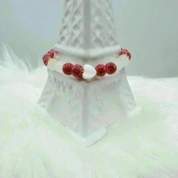 See My Heart Bracelet - Picture 1 of 6